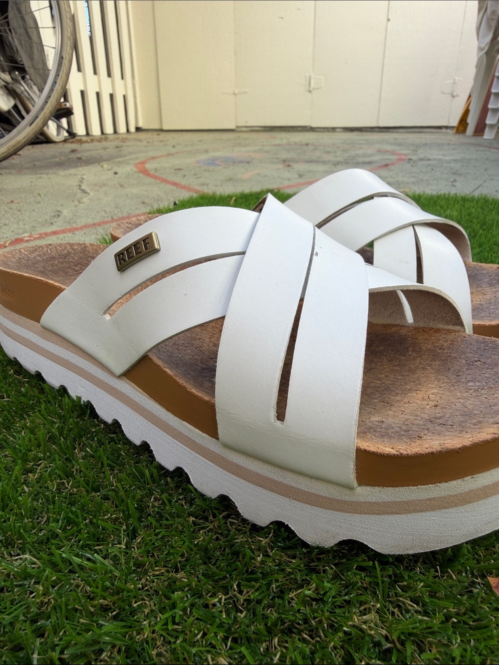 Reef White Crisscross Platform Slide Sandals
